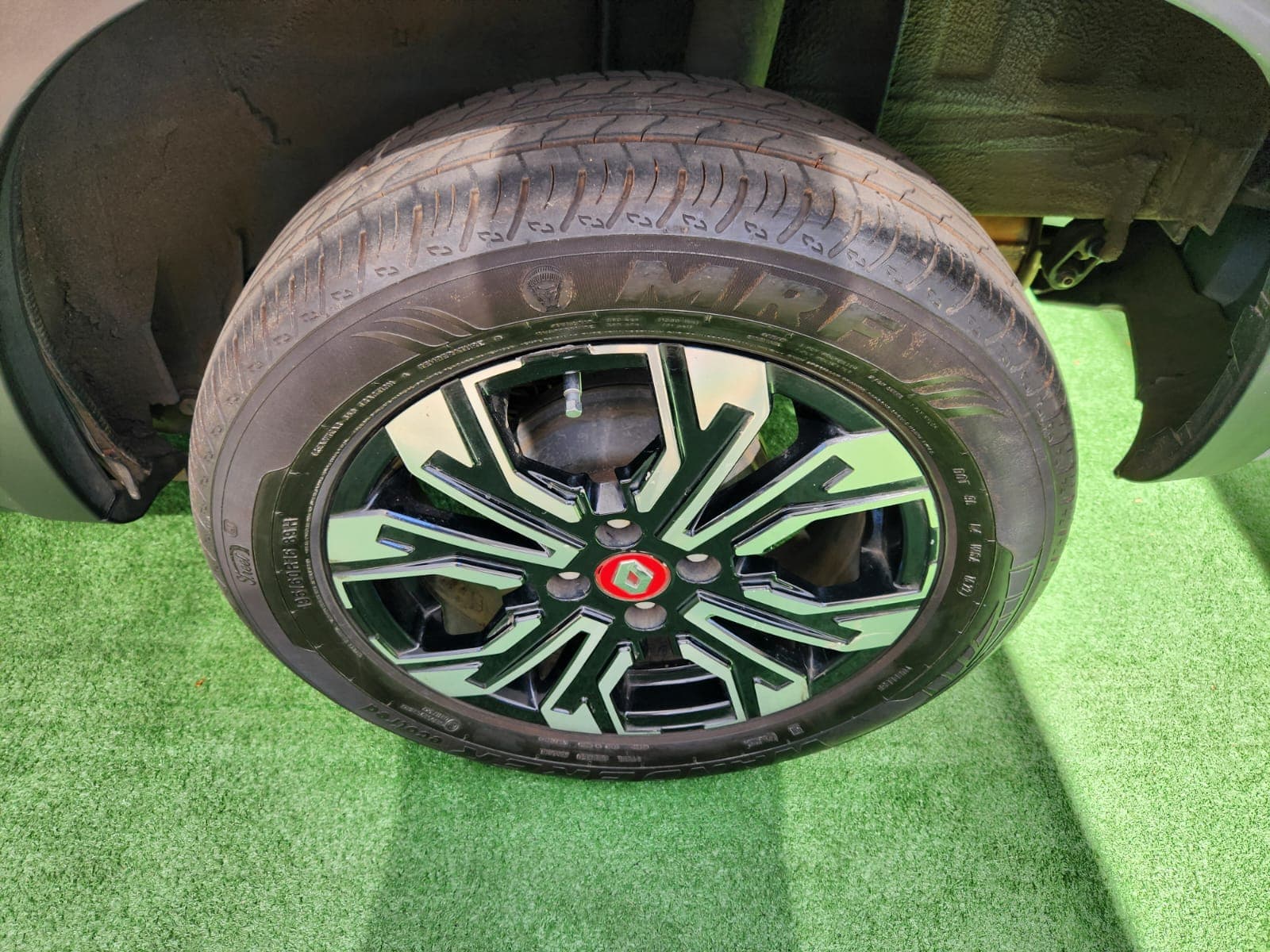 2022 Renault Kiger 1.0T Intens - view 6