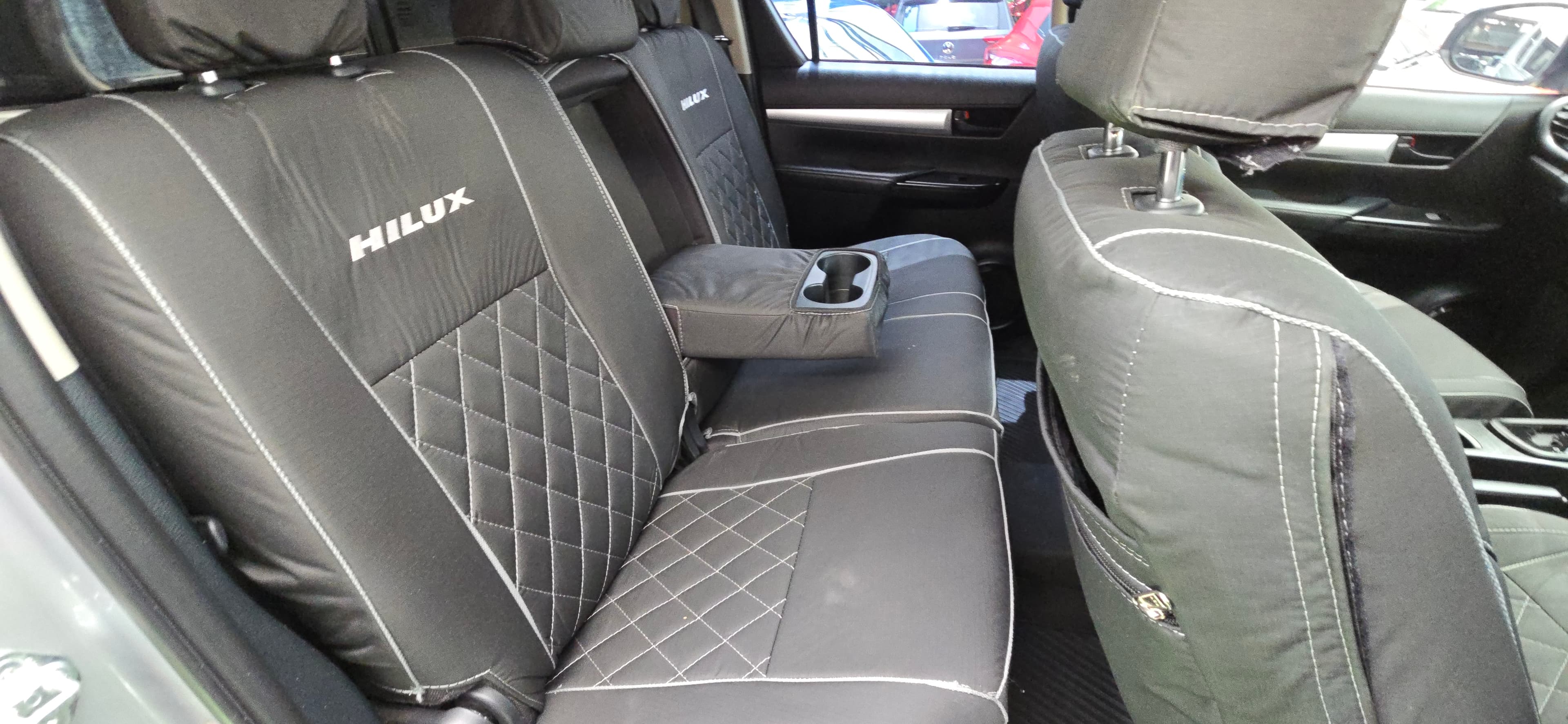 2024 Toyota Hilux 2.4 GD-6 Raised Body Raider Auto Double-Cab - view 3